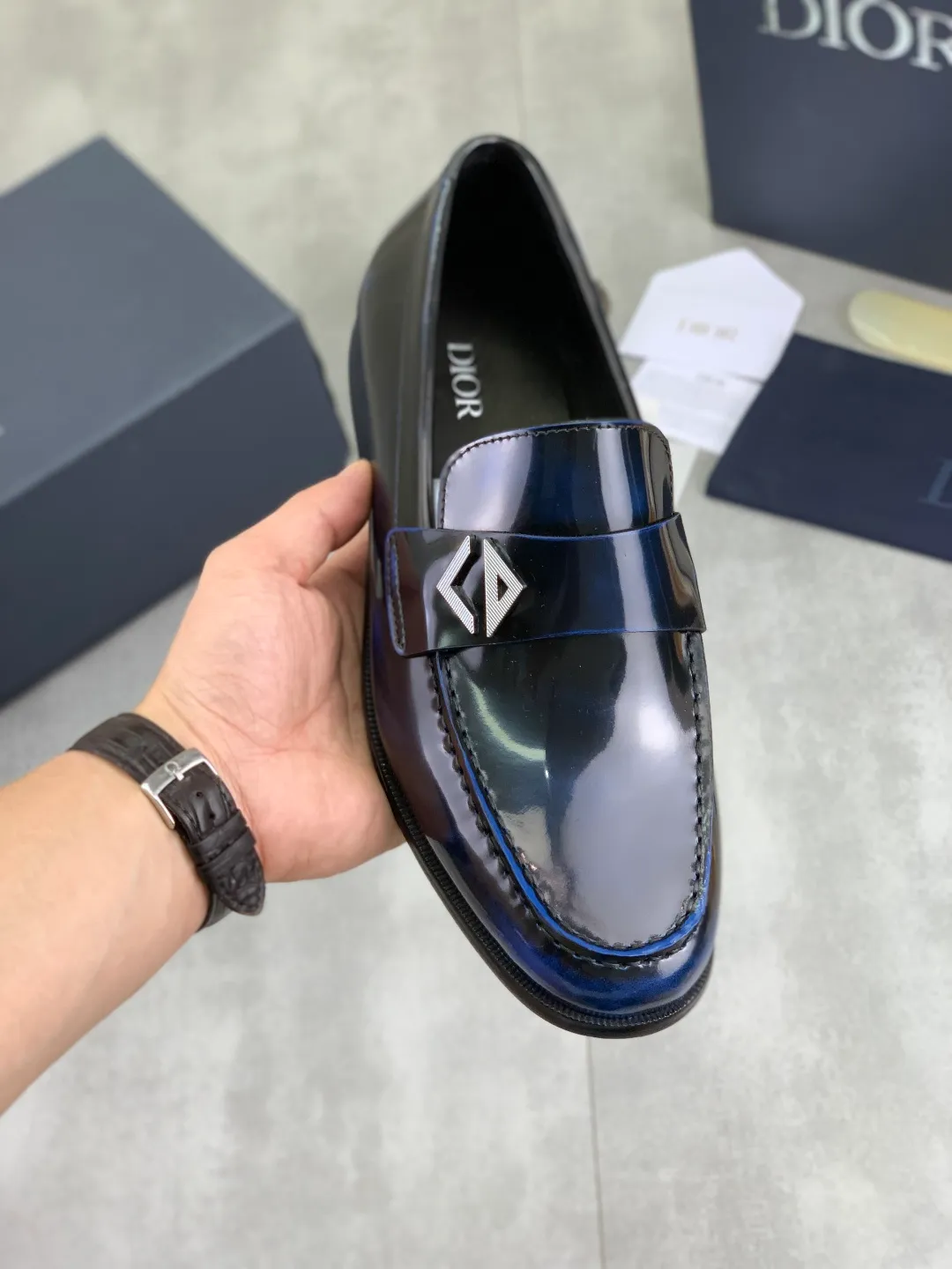 Men's men's shoes 💰P560 new style 💰high version 💎💎💎Dior original version! Top Italian purchasing agent! Men's business casual leather shoes, original imported open-edge beaded calfskin upper, ultimate texture, gentlemanly style, imported water-dyed cowhide inside, top-quality original Italian rubber outsole, first-class workmanship, top quality! Size: 39-44 (45 customized) 4️⃣ colors available